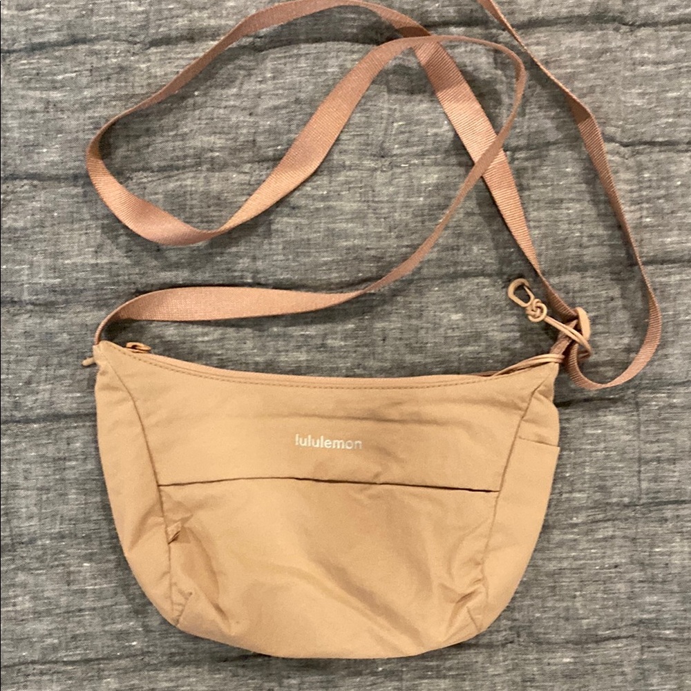 Lululemon Athletica blush pink Crescent Crossbody Bag
